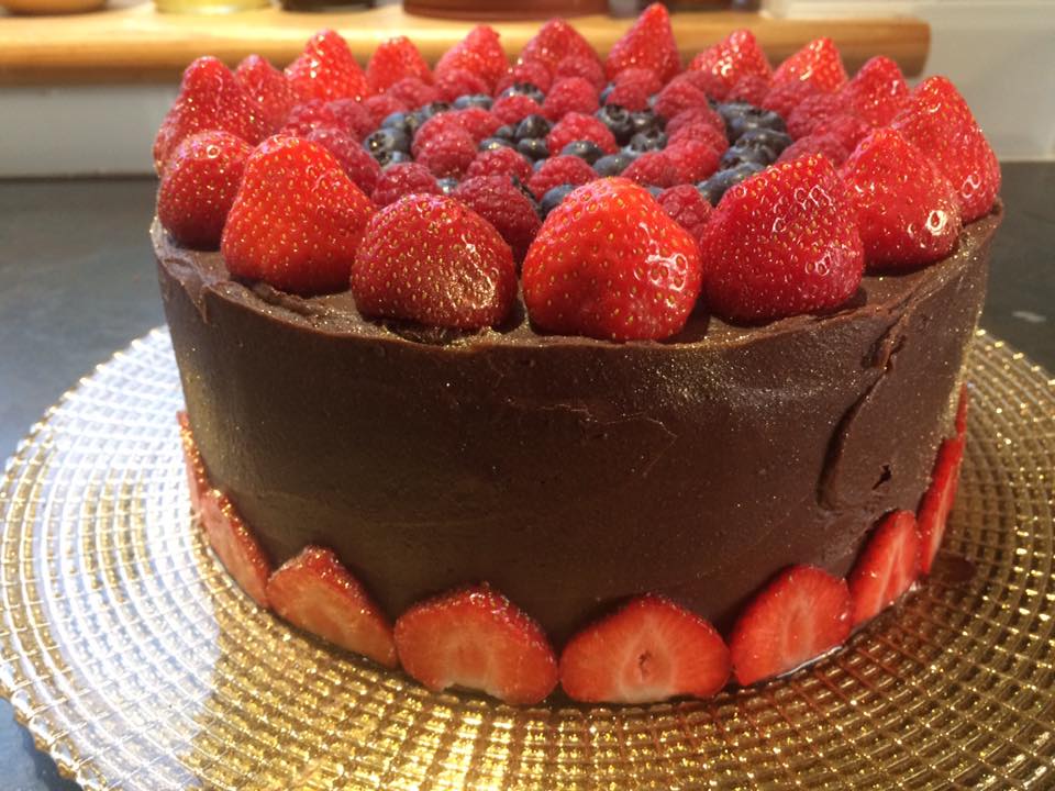 Chocolate Fudge & Berry Cake